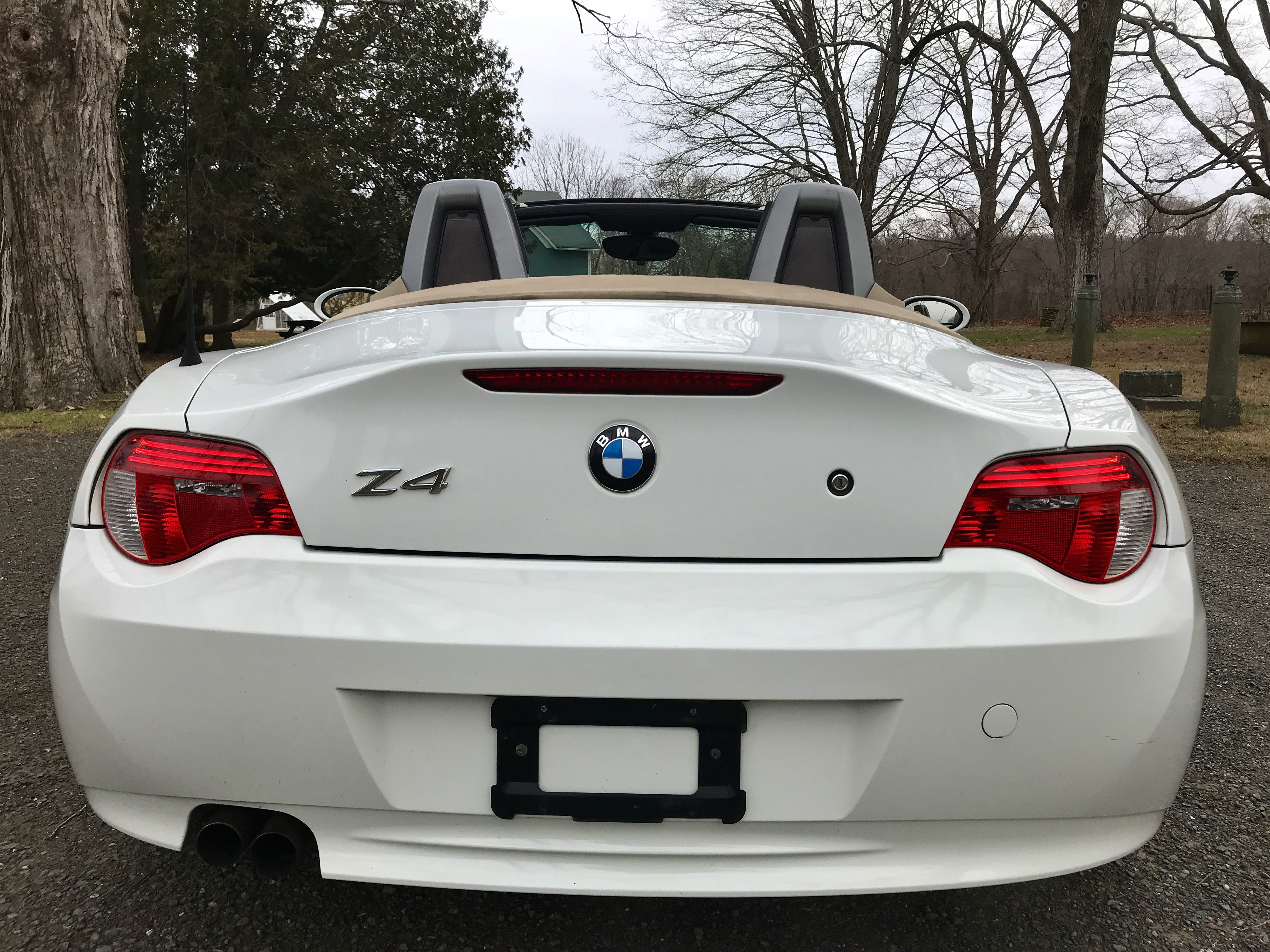 2006 BMW Z4 3.0i 6-Speed Roadster Convertible Cabriolet – 3.0L N52 Inline-Six, Rear-Wheel Drive,Spartanburg-Built — photo 11